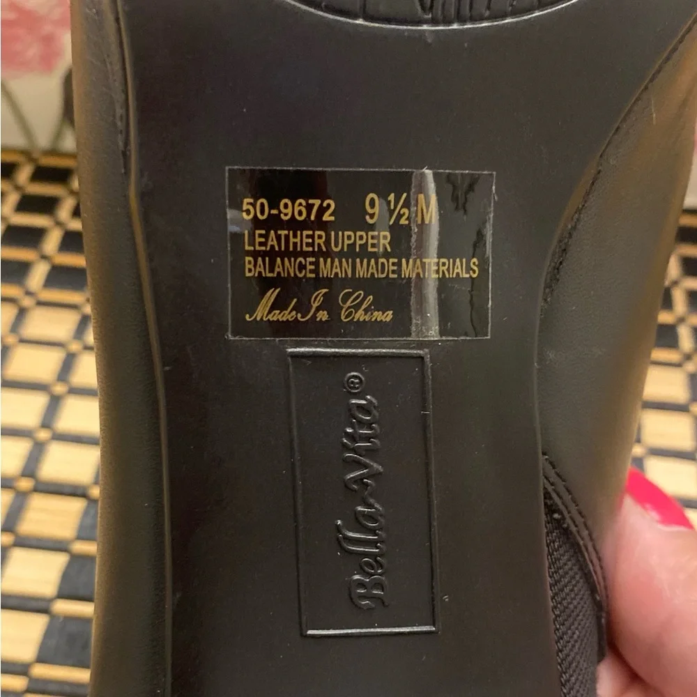 BELLA VITA Leather Laser Cut Peep Toe Slide Heels